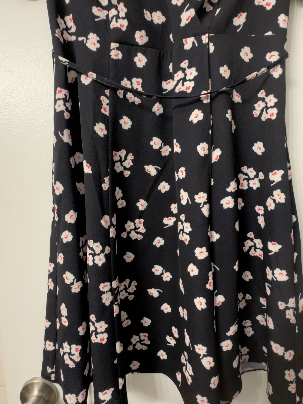 French Connection Floral Dress - Picture 5 of 5